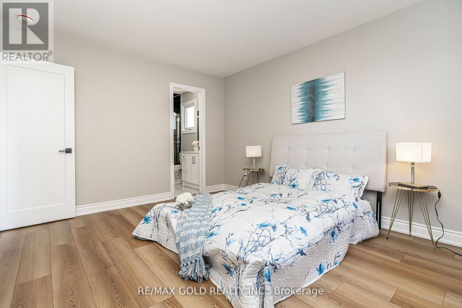 Unknown Address, ,    - Photo 24 - W12987078