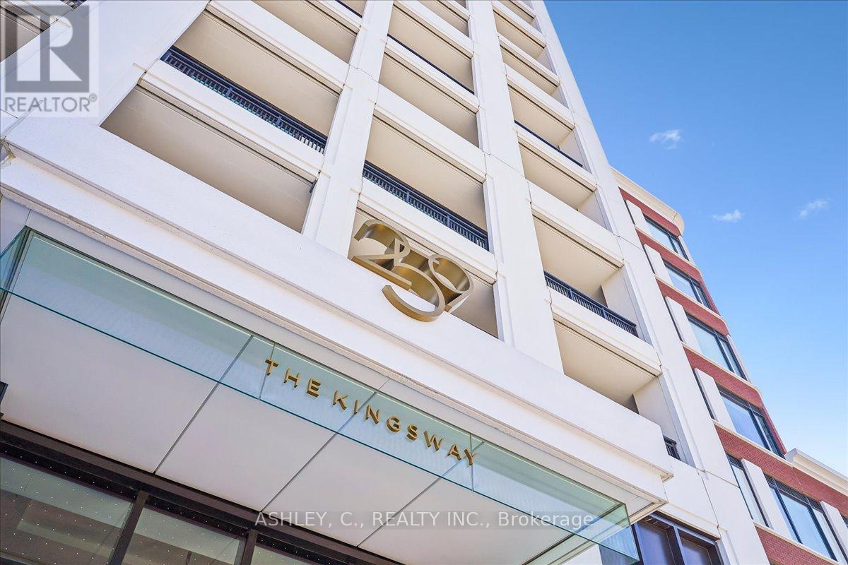 259 The Kingsway, Toronto, Ontario  M9A 0G2 - Photo 3 - W12987080