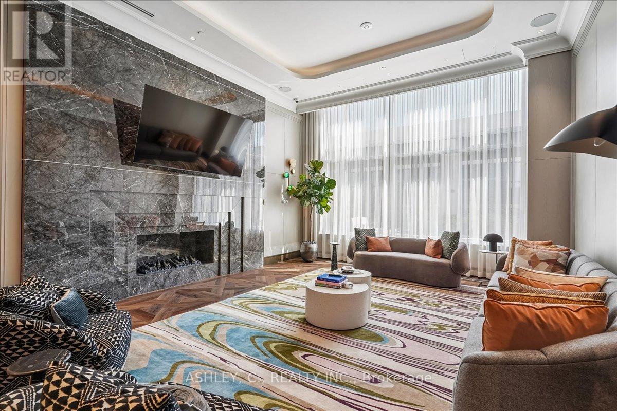 259 The Kingsway, Toronto, Ontario  M9A 0G2 - Photo 38 - W12987080