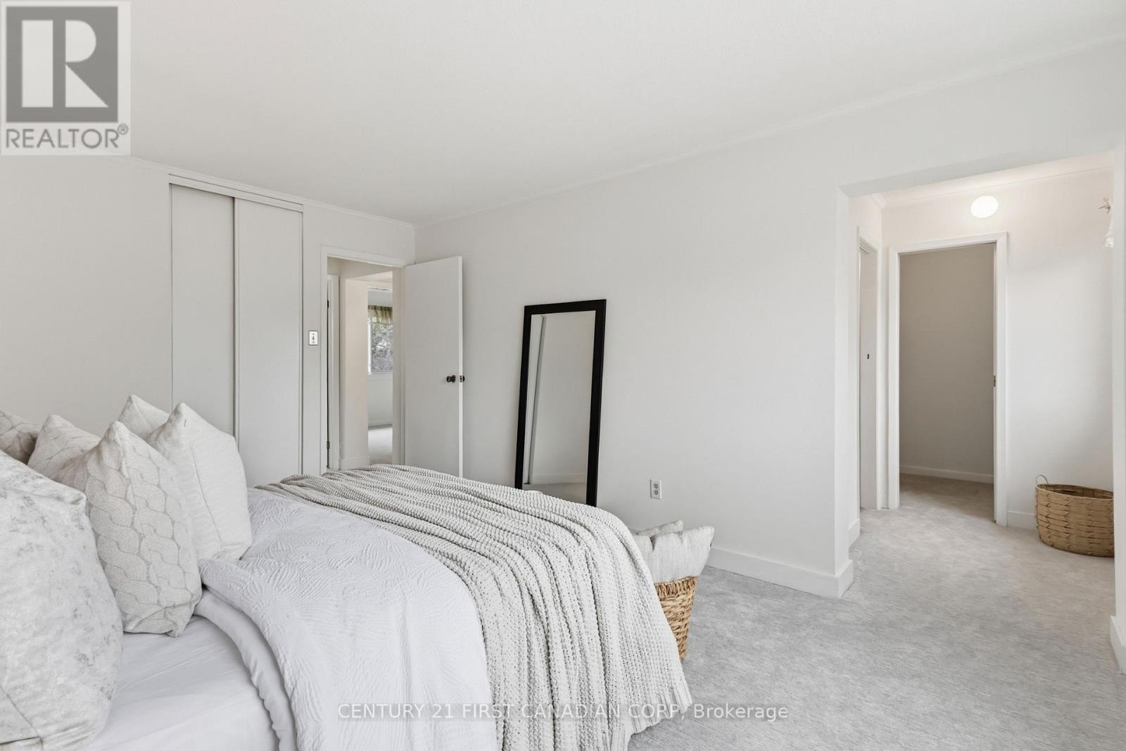 731 Wilkins Street, London South, Ontario  N6C 4Z9 - Photo 29 - X12976716