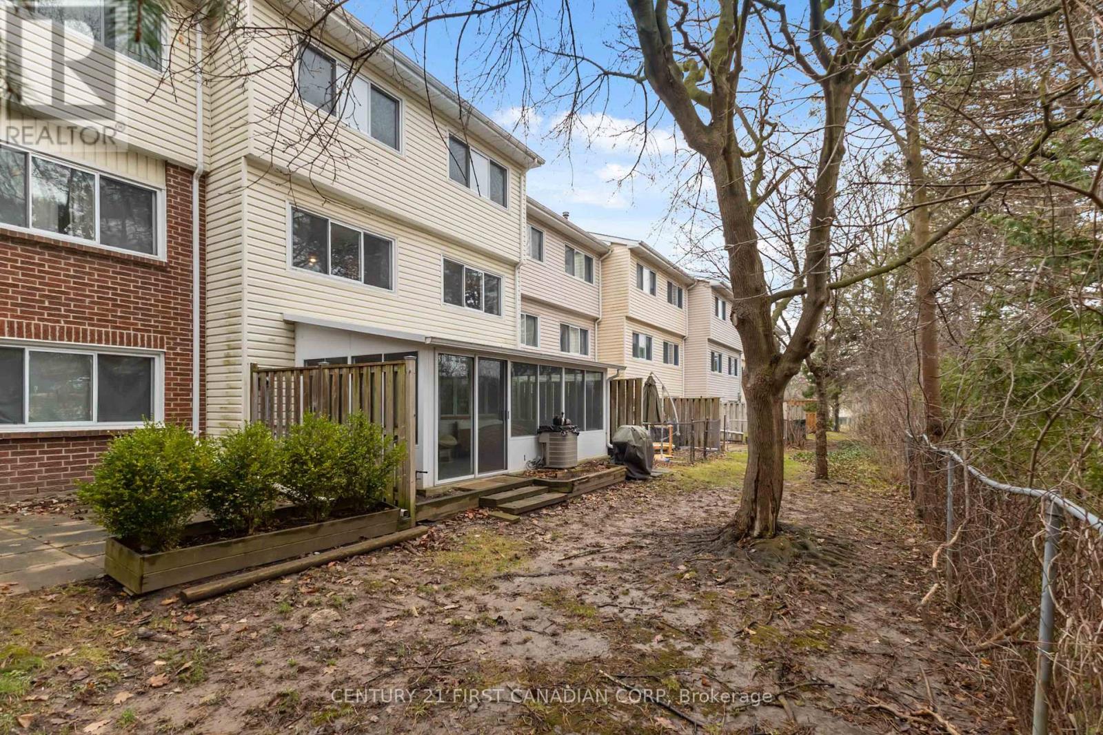 731 Wilkins Street, London South, Ontario  N6C 4Z9 - Photo 45 - X12976716