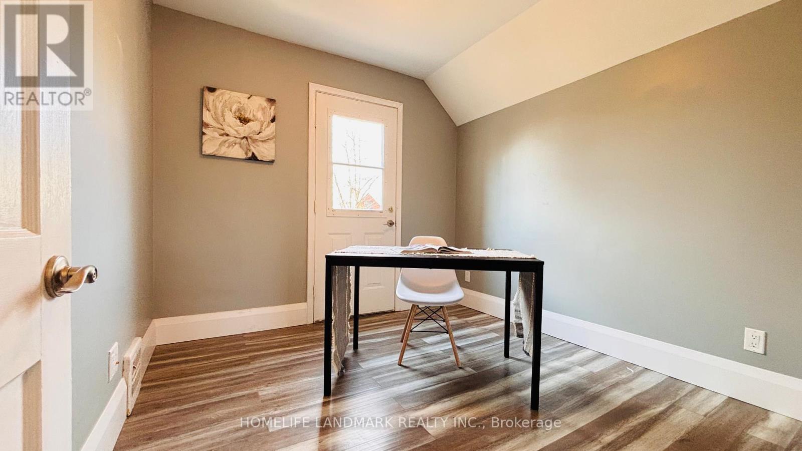 138 Glasgow Street, Kitchener, Ontario  N2G 2G9 - Photo 17 - X12987004