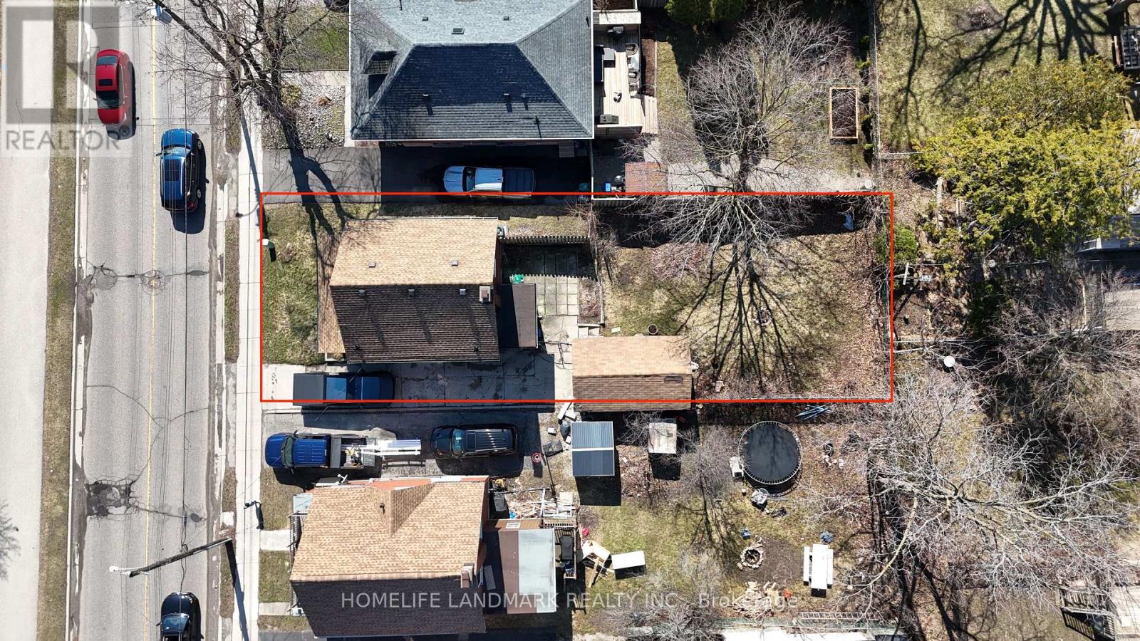 138 Glasgow Street, Kitchener, Ontario  N2G 2G9 - Photo 2 - X12987004