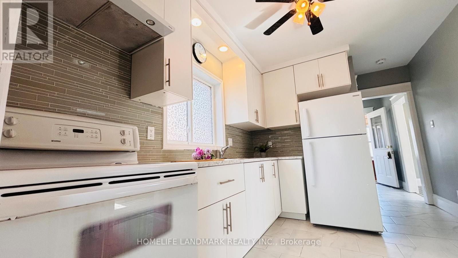 138 Glasgow Street, Kitchener, Ontario  N2G 2G9 - Photo 9 - X12987004