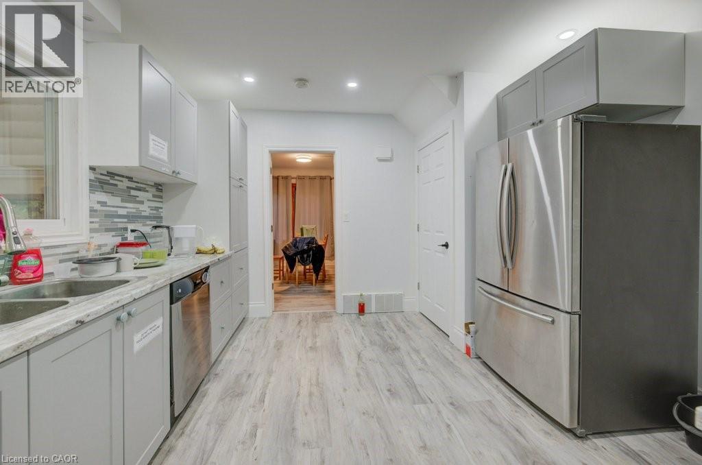 74 Mcdougall Road, Waterloo, Ontario  N2L 2W5 - Photo 10 - 40812237