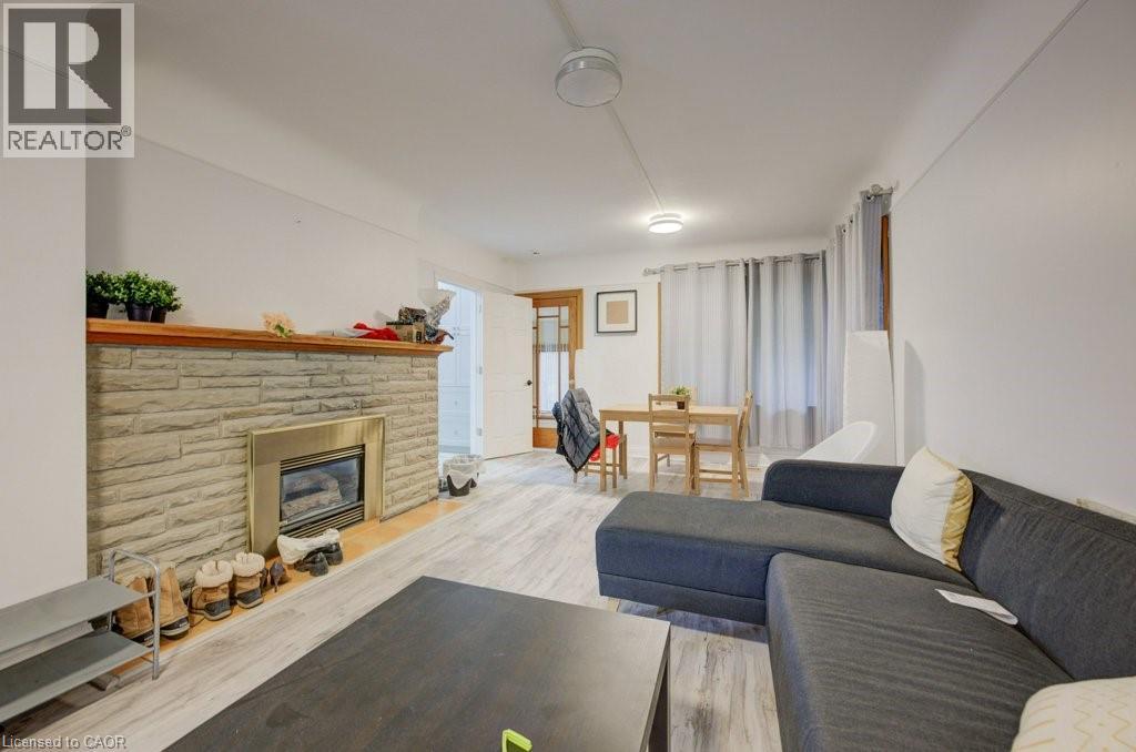 74 Mcdougall Road, Waterloo, Ontario  N2L 2W5 - Photo 11 - 40812237