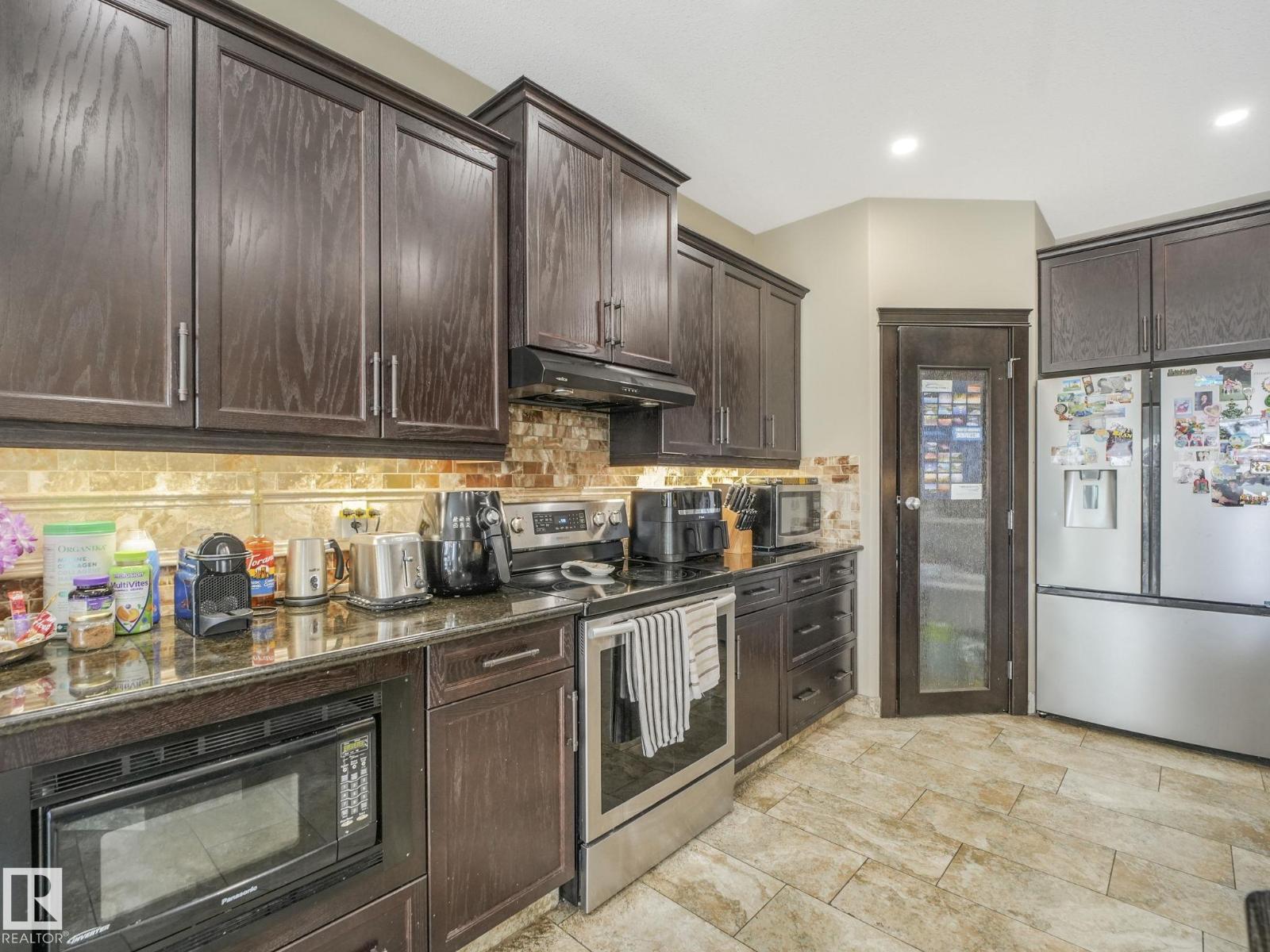 876 Hodgins Rd NW, Edmonton, Alberta  T6M 0K8 - Photo 29 - E4481472