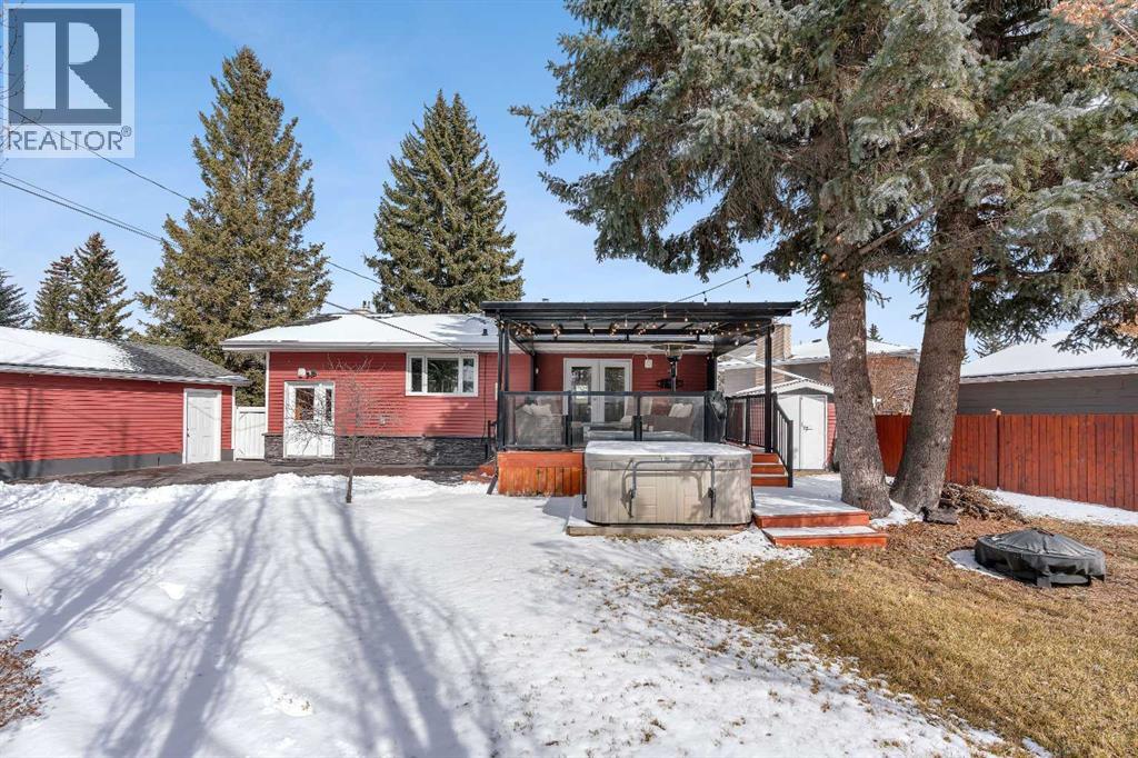 5411 Ladbrooke Drive SW, Calgary, Alberta  T3E 5X9 - Photo 46 - A2291483