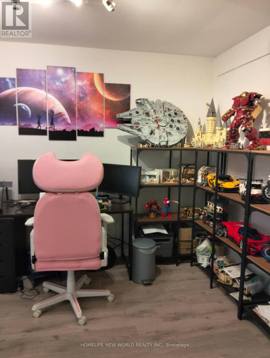 48 Lincoln Green Drive, Markham, Ontario  L3P 1R7 - Photo 4 - N12987034