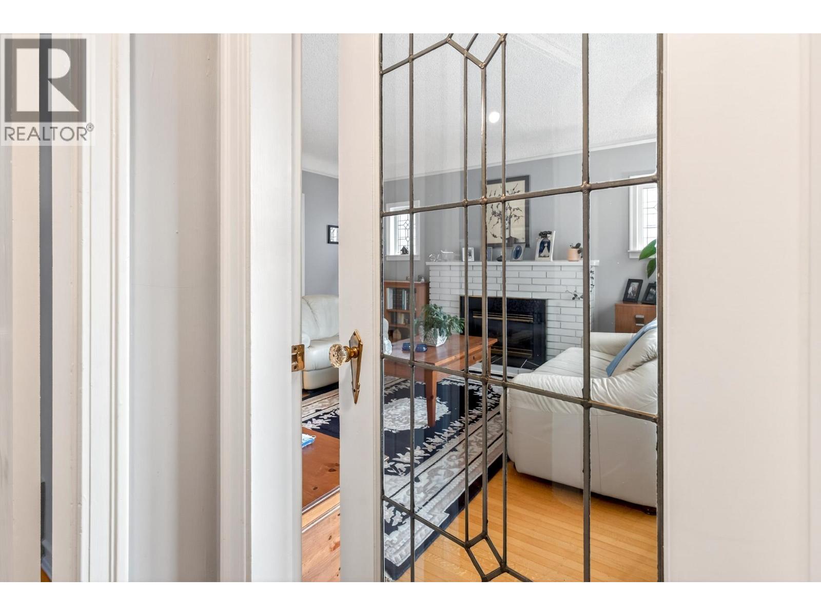 3494 Oxford Street, Vancouver, British Columbia  V5K 1N9 - Photo 11 - R3101249