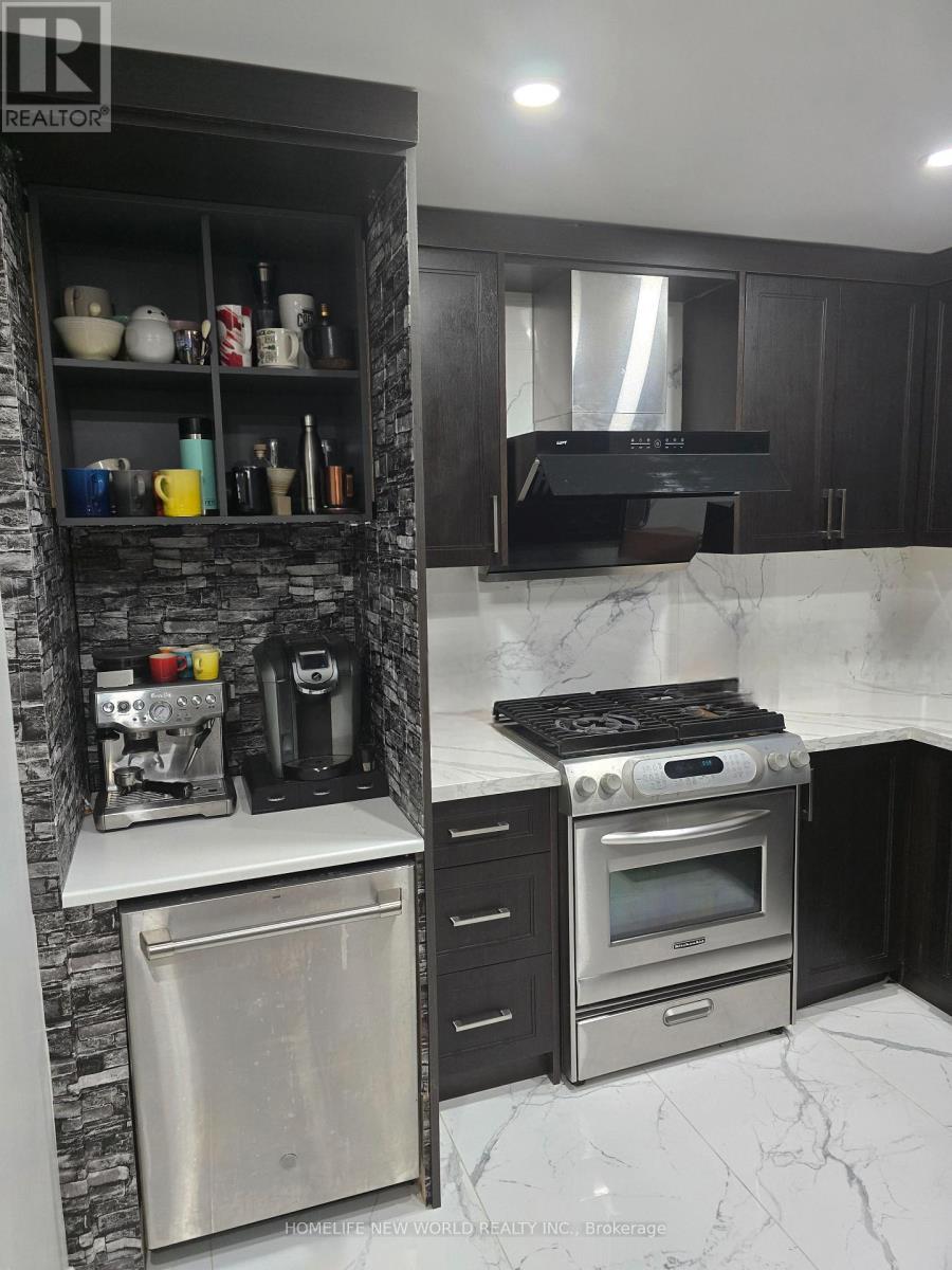 48 Lincoln Green Drive, Markham, Ontario  L3P 1R7 - Photo 9 - N12987034