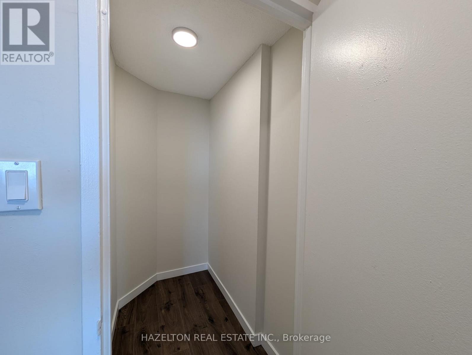 701 - 6719 Glen Erin Drive, Mississauga, Ontario  L5N 3S6 - Photo 12 - W12815122