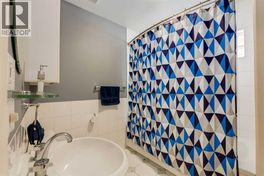 1022 30 Avenue Nw, Calgary, Alberta  T2K 0A3 - Photo 17 - A2300227