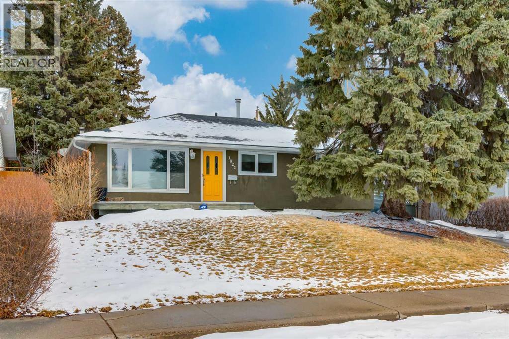 1022 30 Avenue Nw, Calgary, Alberta  T2K 0A3 - Photo 1 - A2300227
