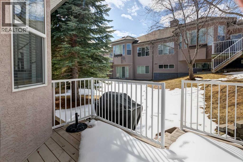 8 Straddock Villas SW, Calgary, Alberta  T3H 5C7 - Photo 29 - A2300354