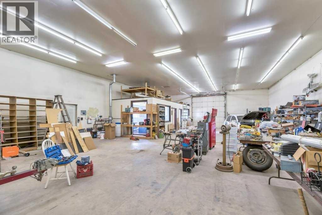 261083 Township Road 222, Rural Wheatland County, Alberta  T0J 0M0 - Photo 44 - A2300776