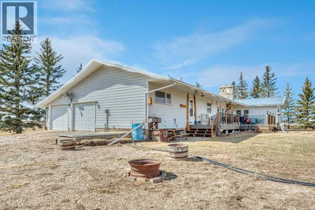 261083 Township Road 222, Rural Wheatland County, Alberta  T0J 0M0 - Photo 3 - A2300776