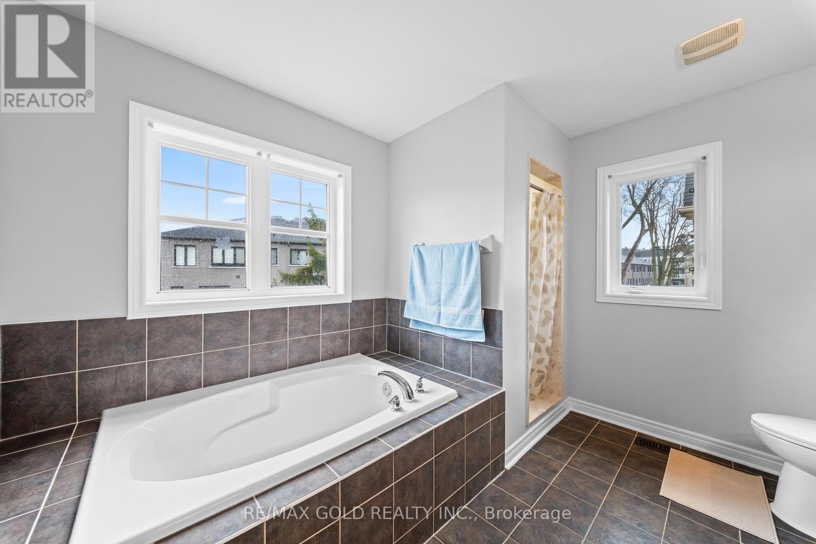 57 James Govan Drive, Whitby, Ontario  L1N 0J9 - Photo 32 - E12986254