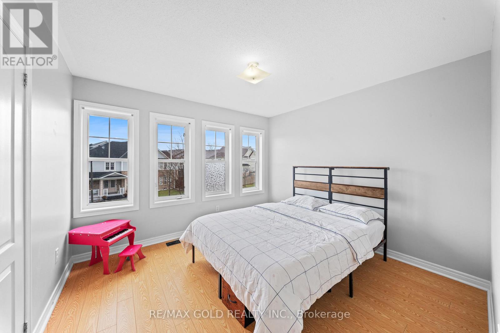 57 James Govan Drive, Whitby, Ontario  L1N 0J9 - Photo 37 - E12986254