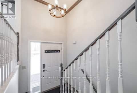 879 Stephenson Road E, Huntsville, Ontario  P0B 1L0 - Photo 12 - X12987056