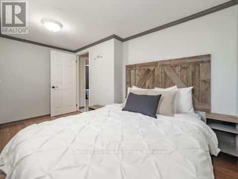 879 Stephenson Road E, Huntsville, Ontario  P0B 1L0 - Photo 30 - X12987056