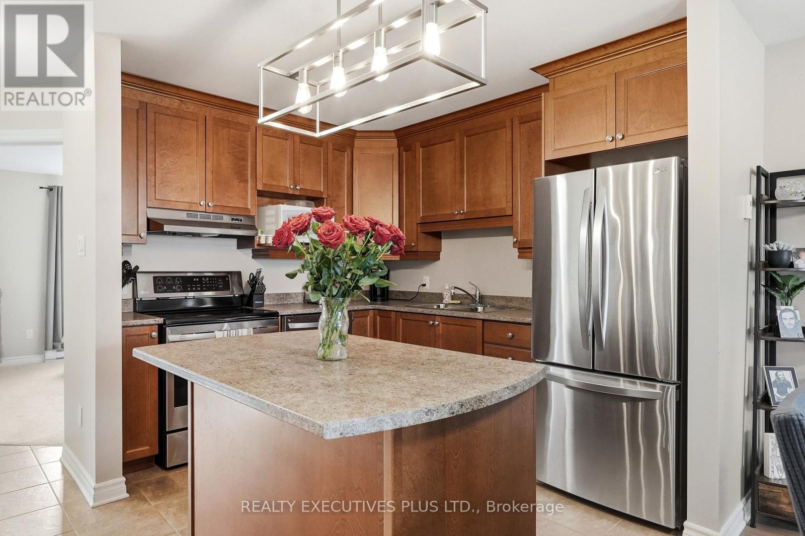 703 - 200 Eliot Street, Clarence-Rockland, Ontario  K4K 0G4 - Photo 10 - X12879168