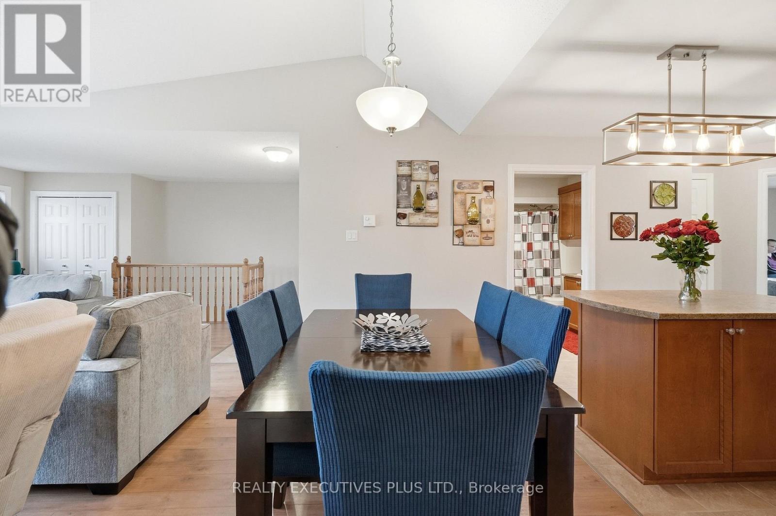 703 - 200 Eliot Street, Clarence-Rockland, Ontario  K4K 0G4 - Photo 9 - X12879168