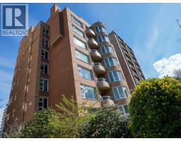 101 1845 ROBSON STREET, Vancouver, British Columbia