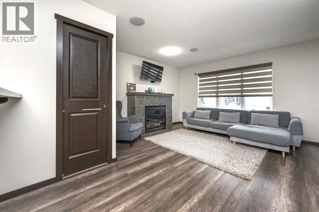 702 Panamount Boulevard NW, Calgary, Alberta  T3K 0P7 - Photo 7 - A2299325