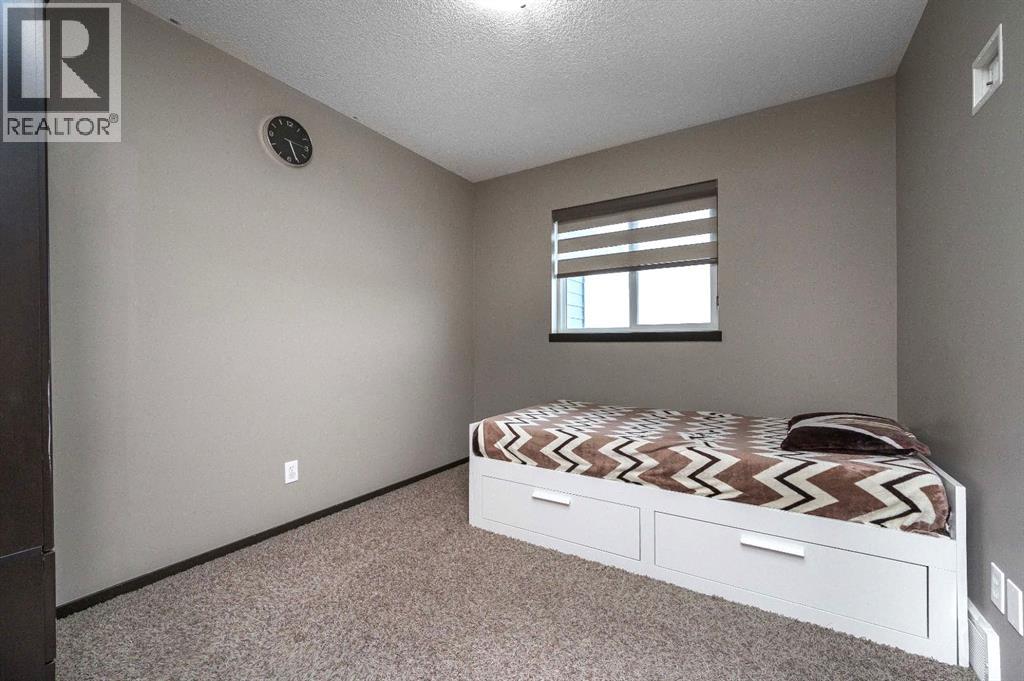 702 Panamount Boulevard NW, Calgary, Alberta  T3K 0P7 - Photo 17 - A2299325