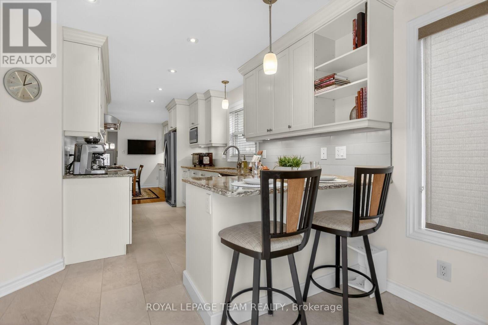 210 Hunterbrook Street N, Ottawa, Ontario  K2K 0E6 - Photo 21 - X12987122