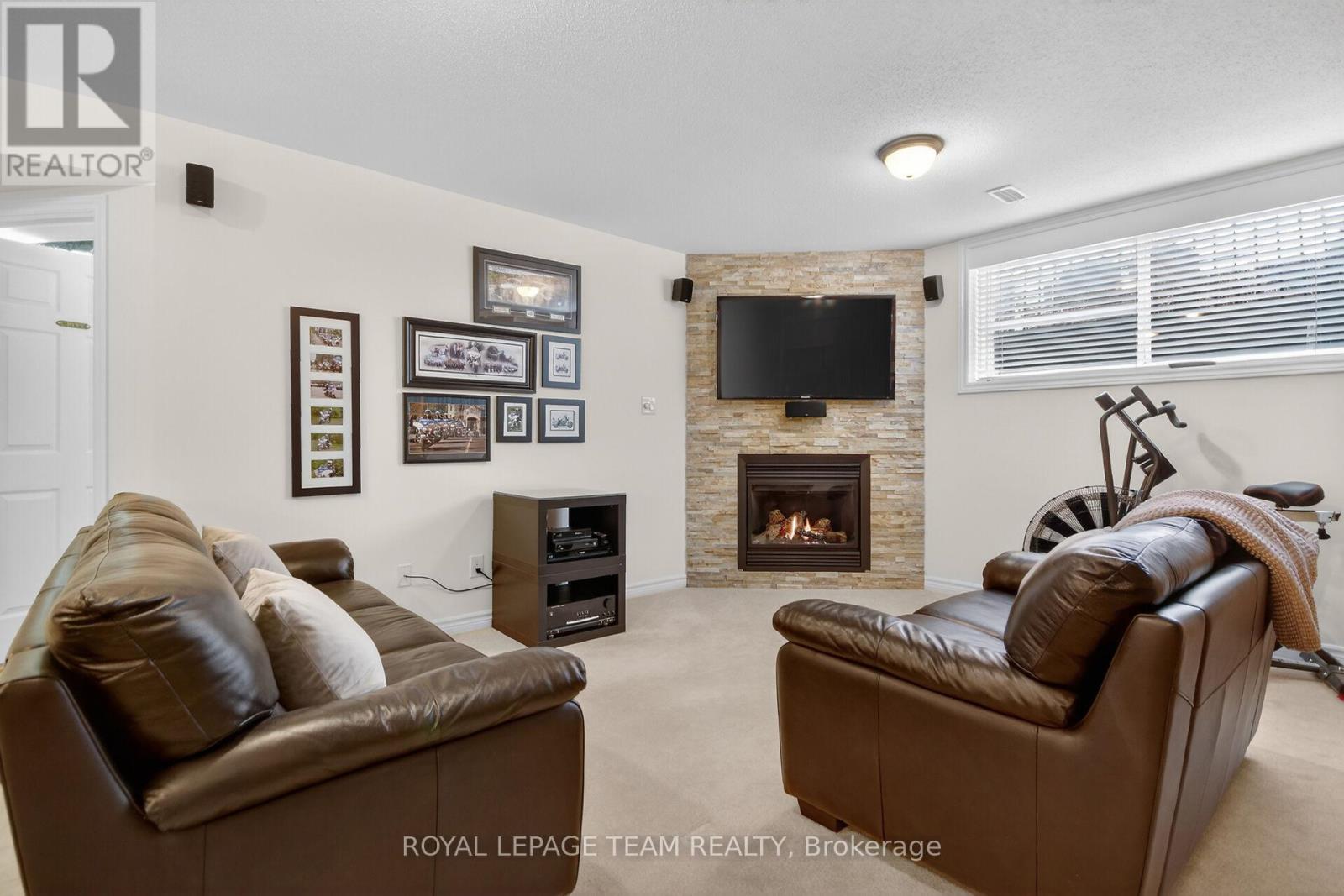 210 Hunterbrook Street N, Ottawa, Ontario  K2K 0E6 - Photo 39 - X12987122