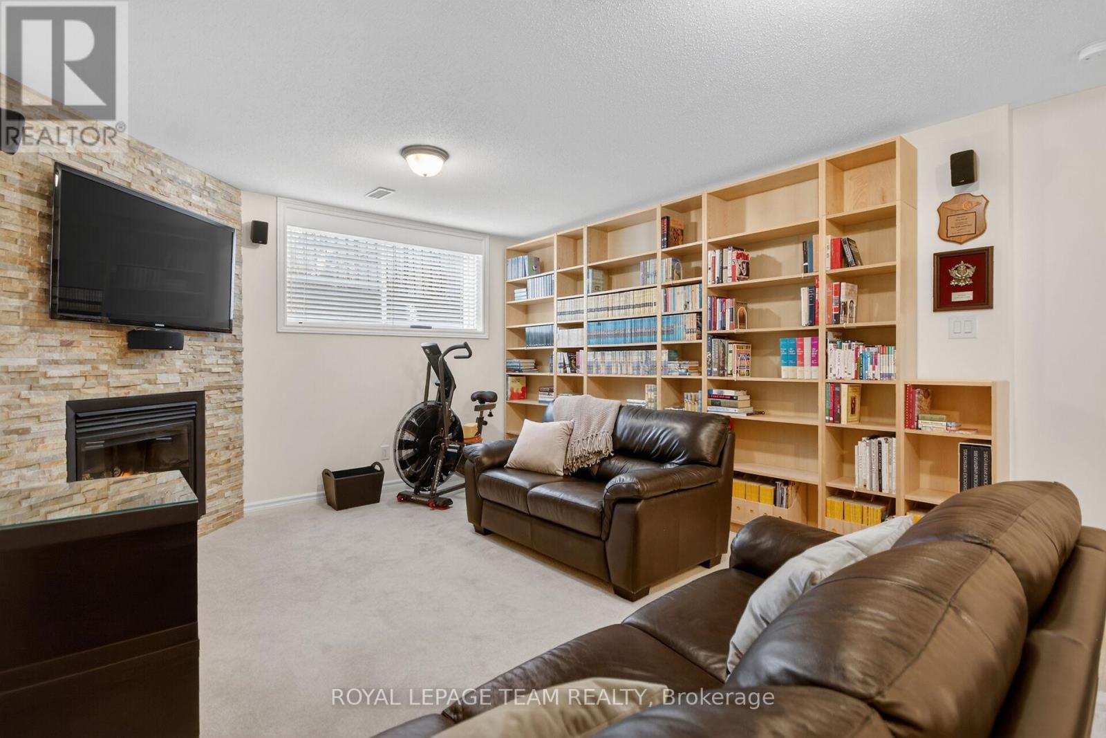 210 Hunterbrook Street N, Ottawa, Ontario  K2K 0E6 - Photo 40 - X12987122