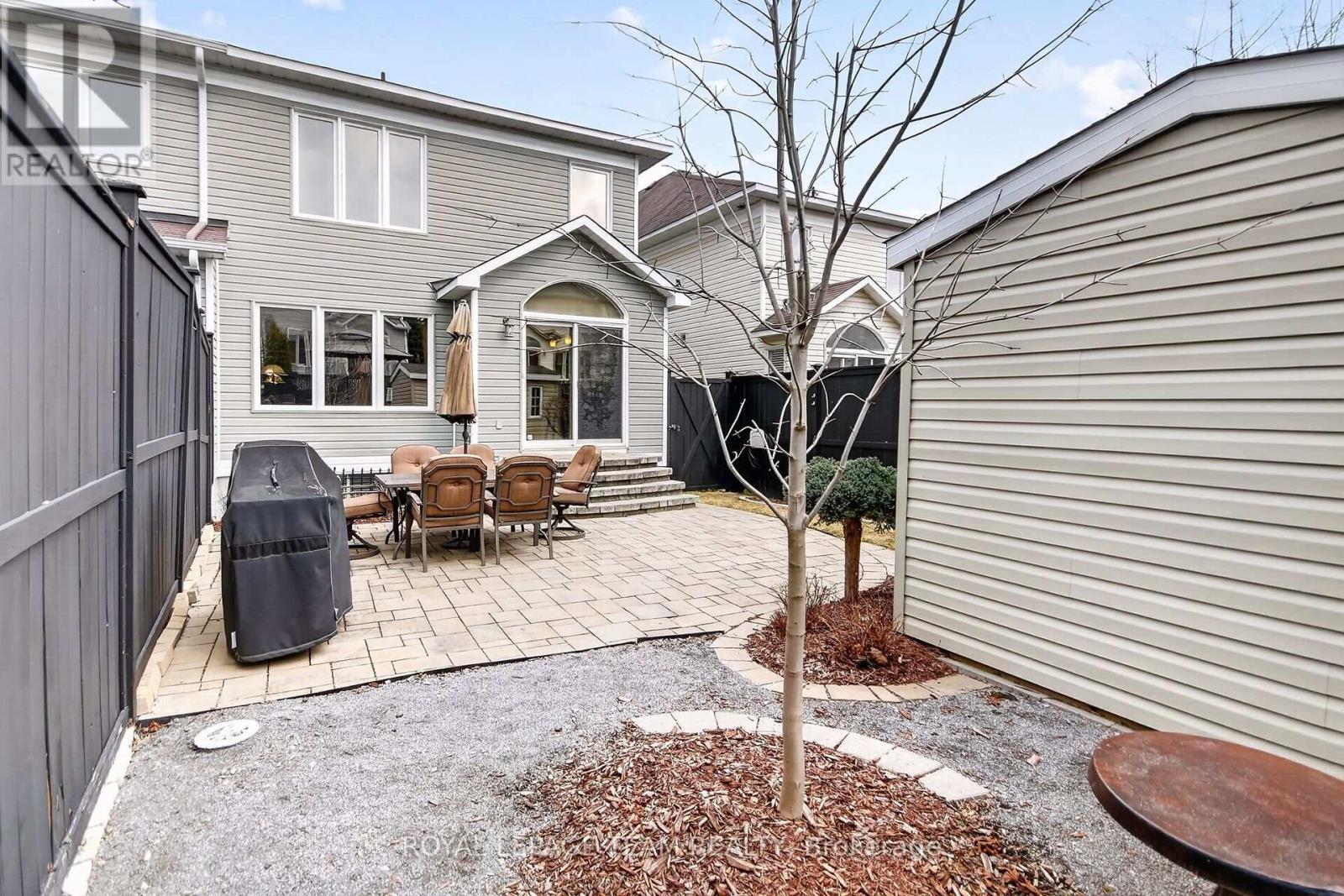 210 Hunterbrook Street N, Ottawa, Ontario  K2K 0E6 - Photo 43 - X12987122