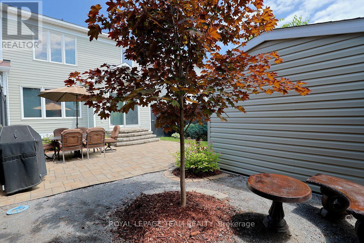 210 Hunterbrook Street N, Ottawa, Ontario  K2K 0E6 - Photo 44 - X12987122