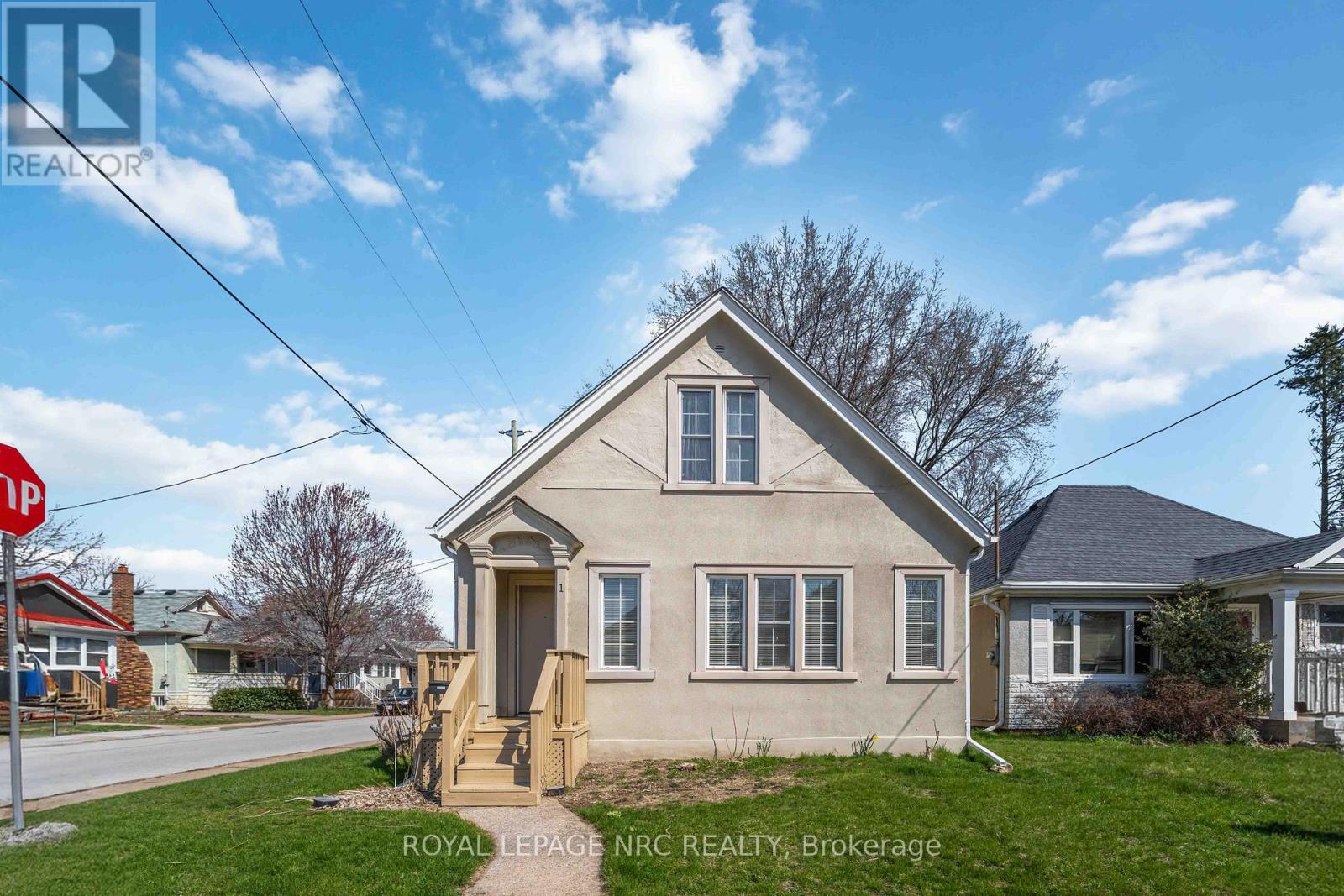 1 Linwood Street, St. Catharines, Ontario  L2N 2H4 - Photo 1 - X12987106