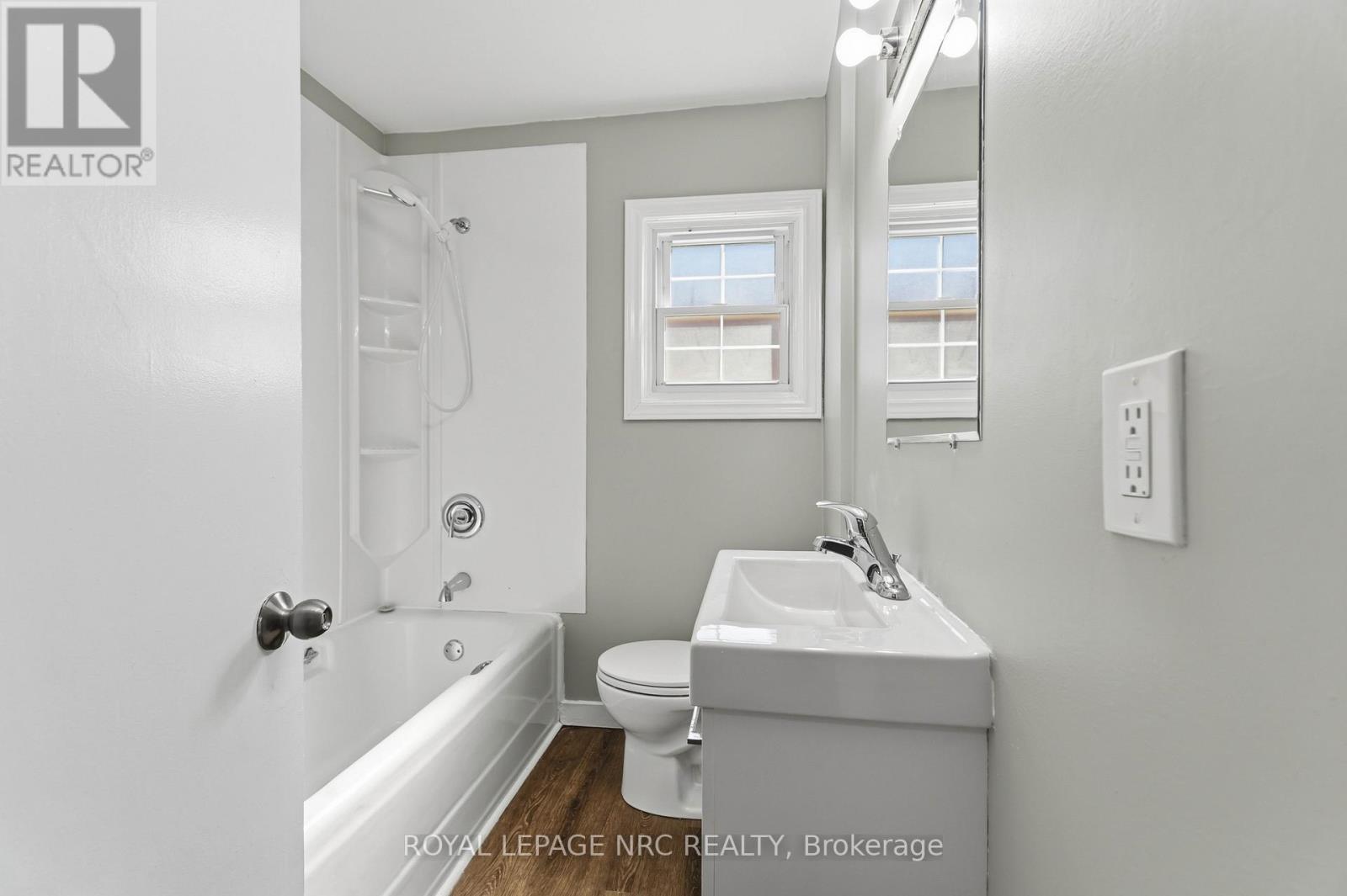 1 Linwood Street, St. Catharines, Ontario  L2N 2H4 - Photo 20 - X12987106