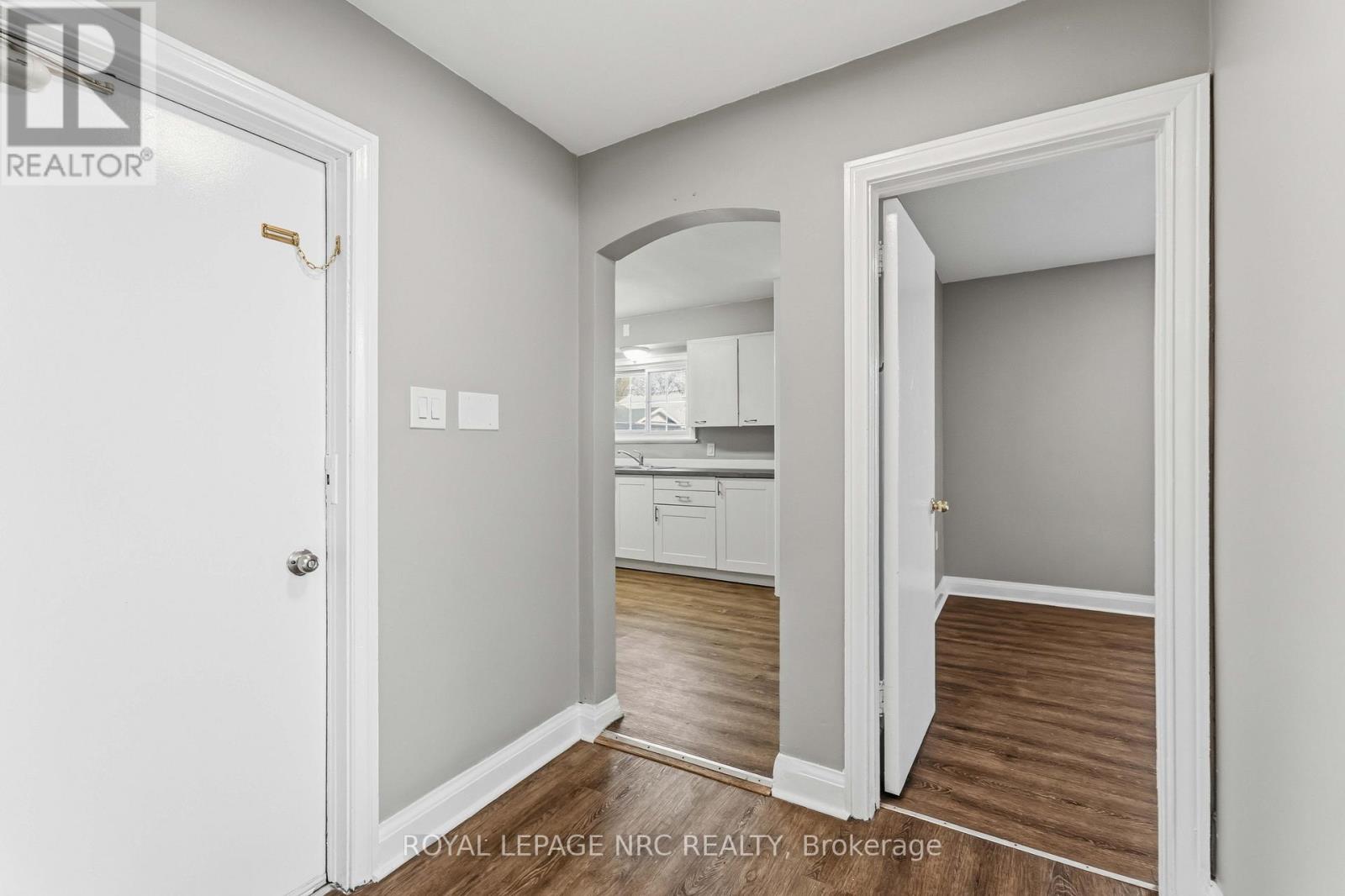 1 Linwood Street, St. Catharines, Ontario  L2N 2H4 - Photo 22 - X12987106