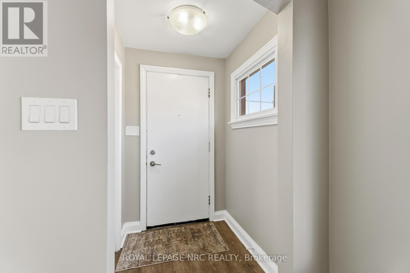 1 Linwood Street, St. Catharines, Ontario  L2N 2H4 - Photo 6 - X12987106