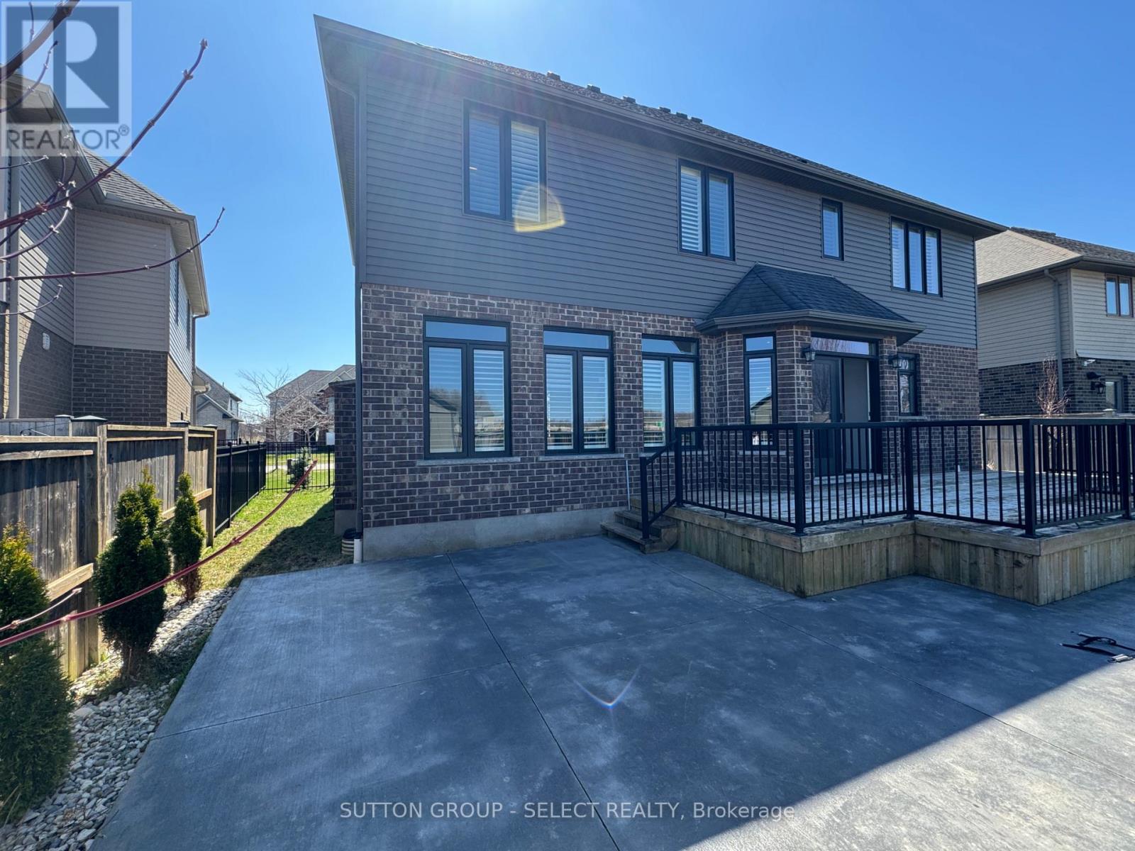 558 Eclipse Walk, London North, Ontario  N5X 3Z1 - Photo 47 - X12863292