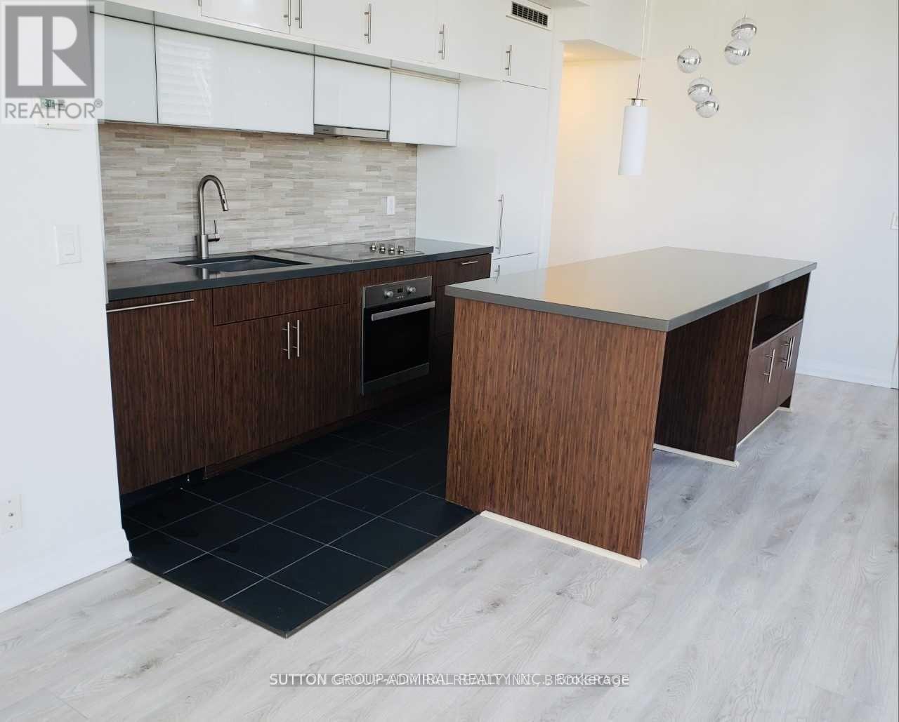 2602 - 8 Mercer Street, Toronto, Ontario  M5V 0C4 - Photo 2 - C12987110