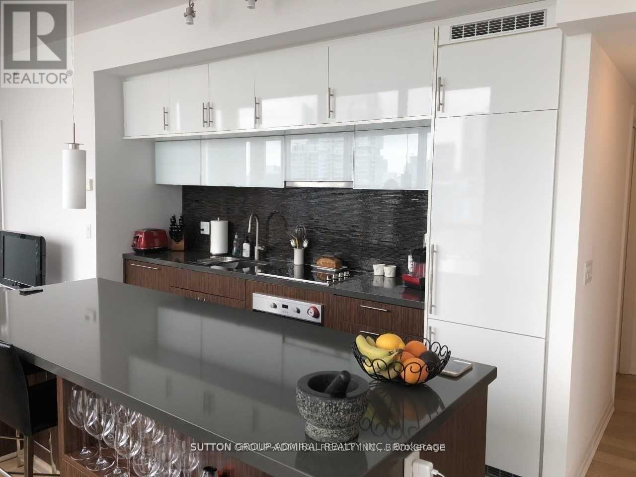 2602 - 8 Mercer Street, Toronto, Ontario  M5V 0C4 - Photo 5 - C12987110