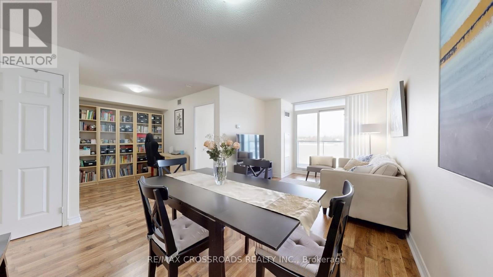 702 - 35 Hollywood Avenue, Toronto, Ontario  M2N 0A9 - Photo 9 - C12987164