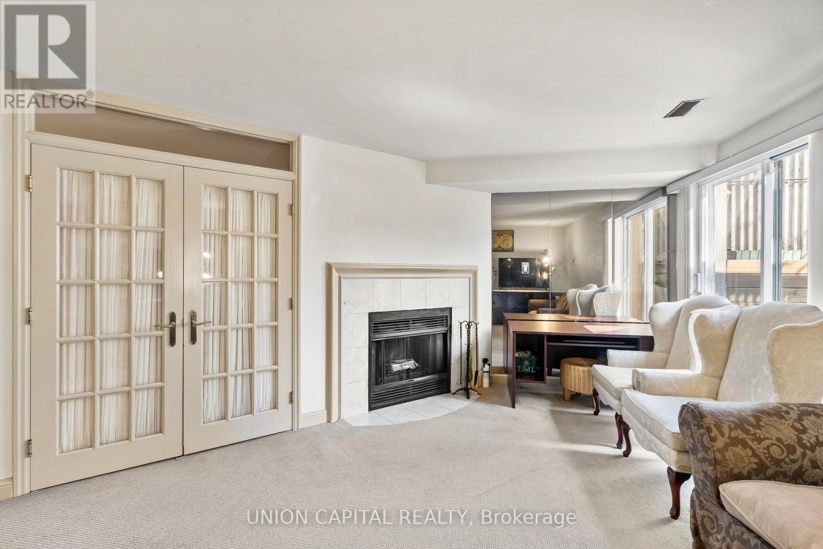 75 Falcon Street, Toronto, Ontario  M4S 2P4 - Photo 9 - C12987168