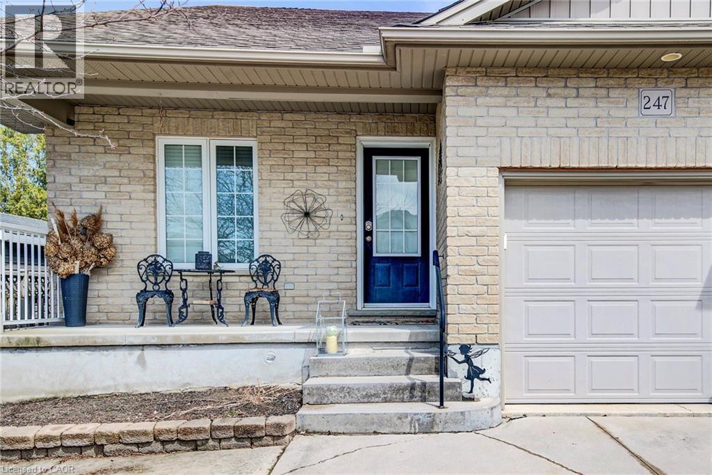 247 Armstrong Street W, Listowel, Ontario  N4W 3V8 - Photo 3 - 40817703