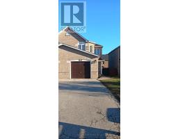 30 CONDOTTI DRIVE, Vaughan, Ontario