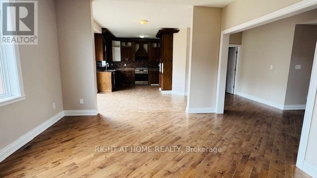 1215 Lowrie Street, Innisfil, Ontario  L9S 0E5 - Photo 7 - N12987170