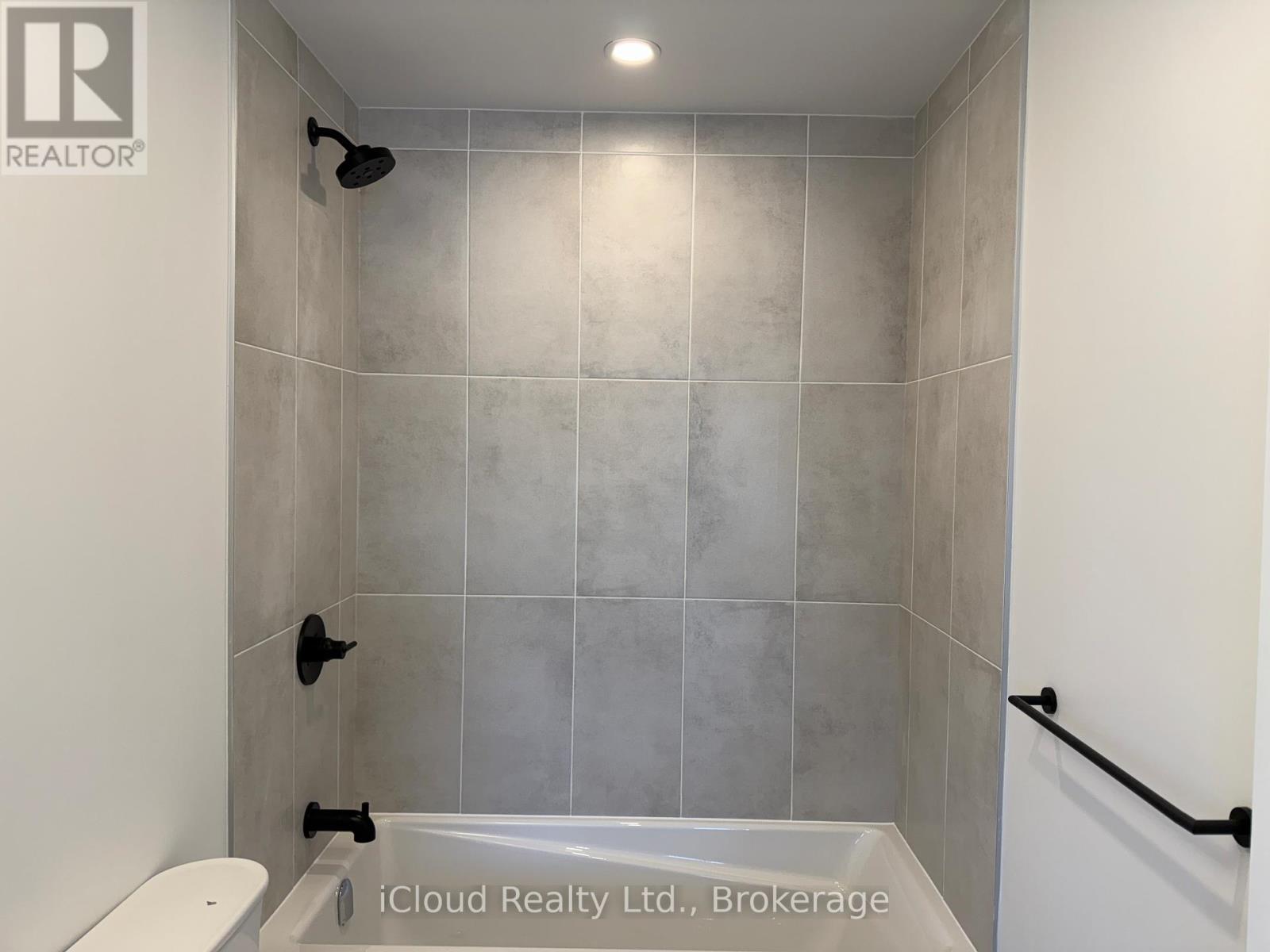 211 - 4878 Powers Common, Burlington, Ontario  L7M 2B4 - Photo 20 - W12987130