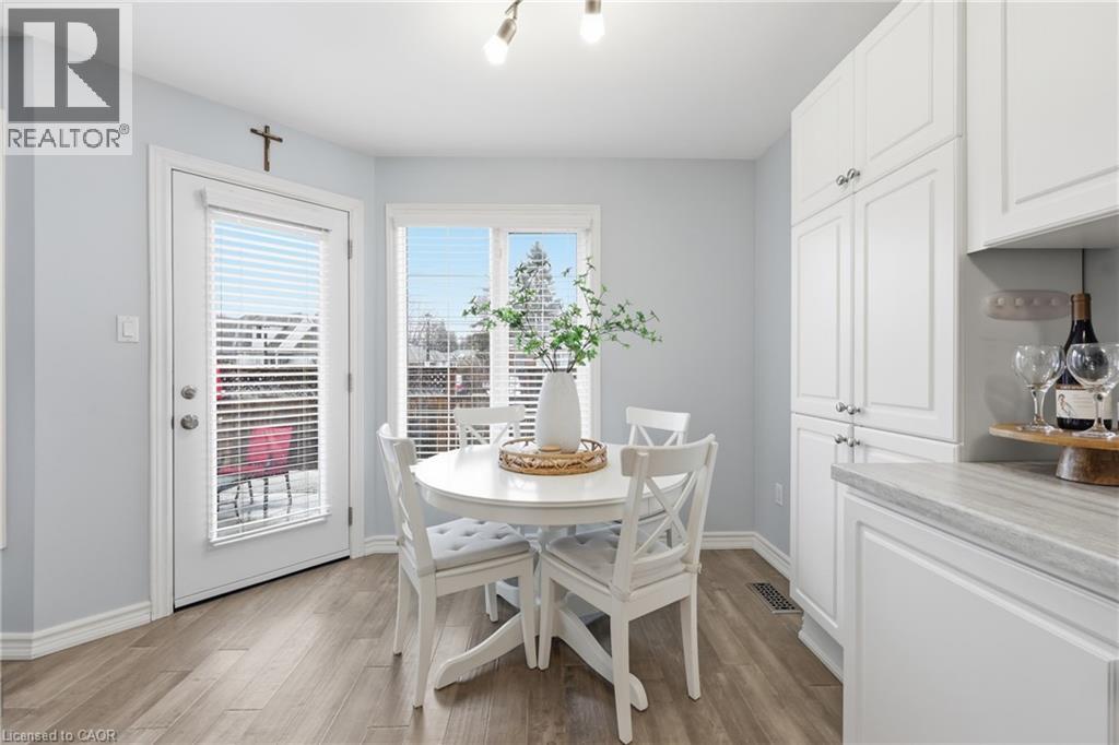 175 Fiddlers Green Road Unit# 3, Ancaster, Ontario  L9G 4X7 - Photo 10 - 40818468