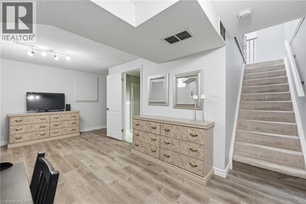 175 Fiddlers Green Road Unit# 3, Ancaster, Ontario  L9G 4X7 - Photo 19 - 40818468